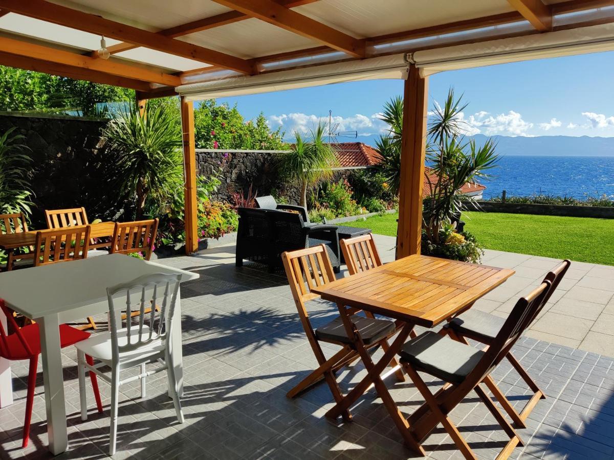 Casa D'Avo Guesthouse And Apartment Urzelina Dış mekan fotoğraf