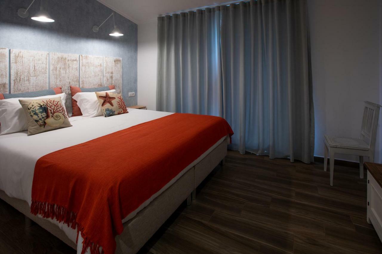 Casa D'Avo Guesthouse And Apartment Urzelina Dış mekan fotoğraf