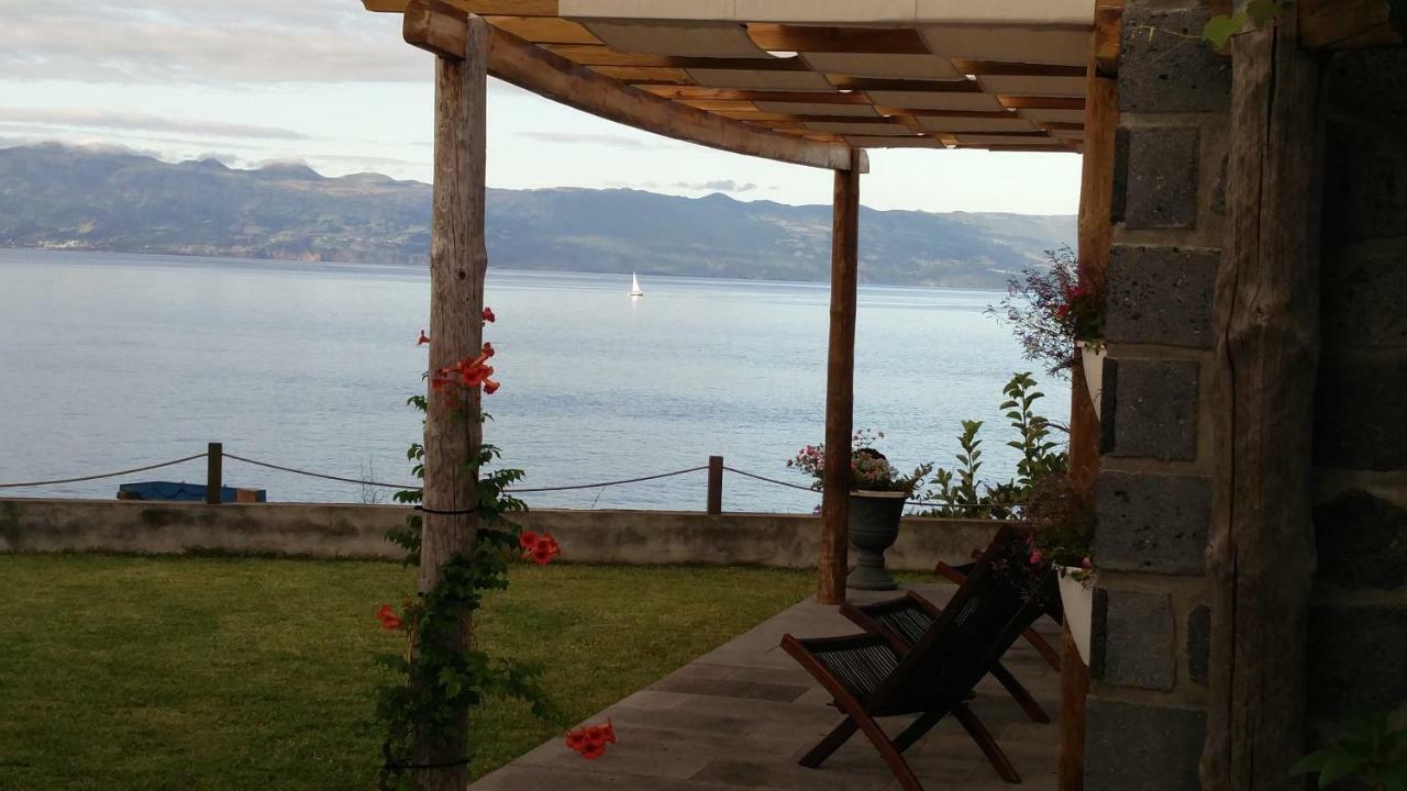 Casa D'Avo Guesthouse And Apartment Urzelina Dış mekan fotoğraf
