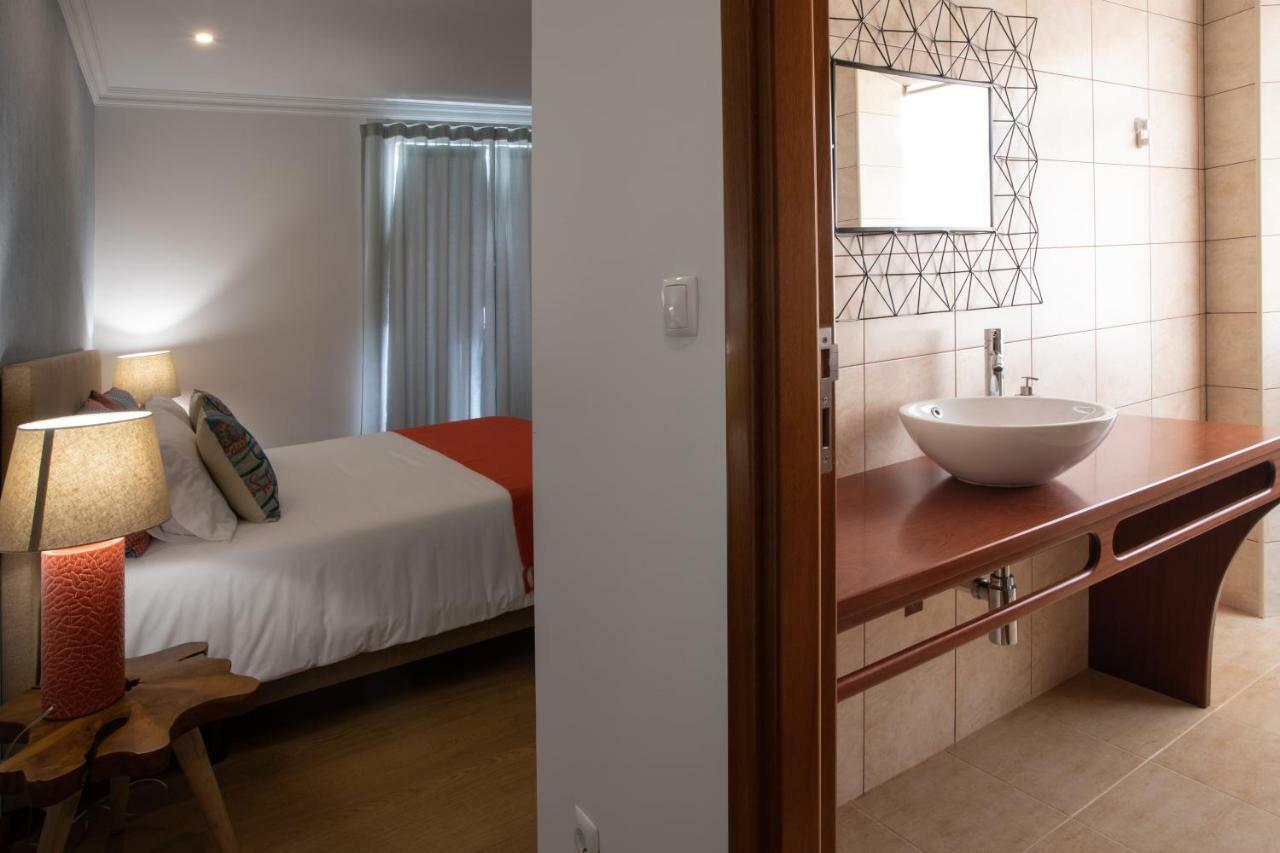 Casa D'Avo Guesthouse And Apartment Urzelina Dış mekan fotoğraf